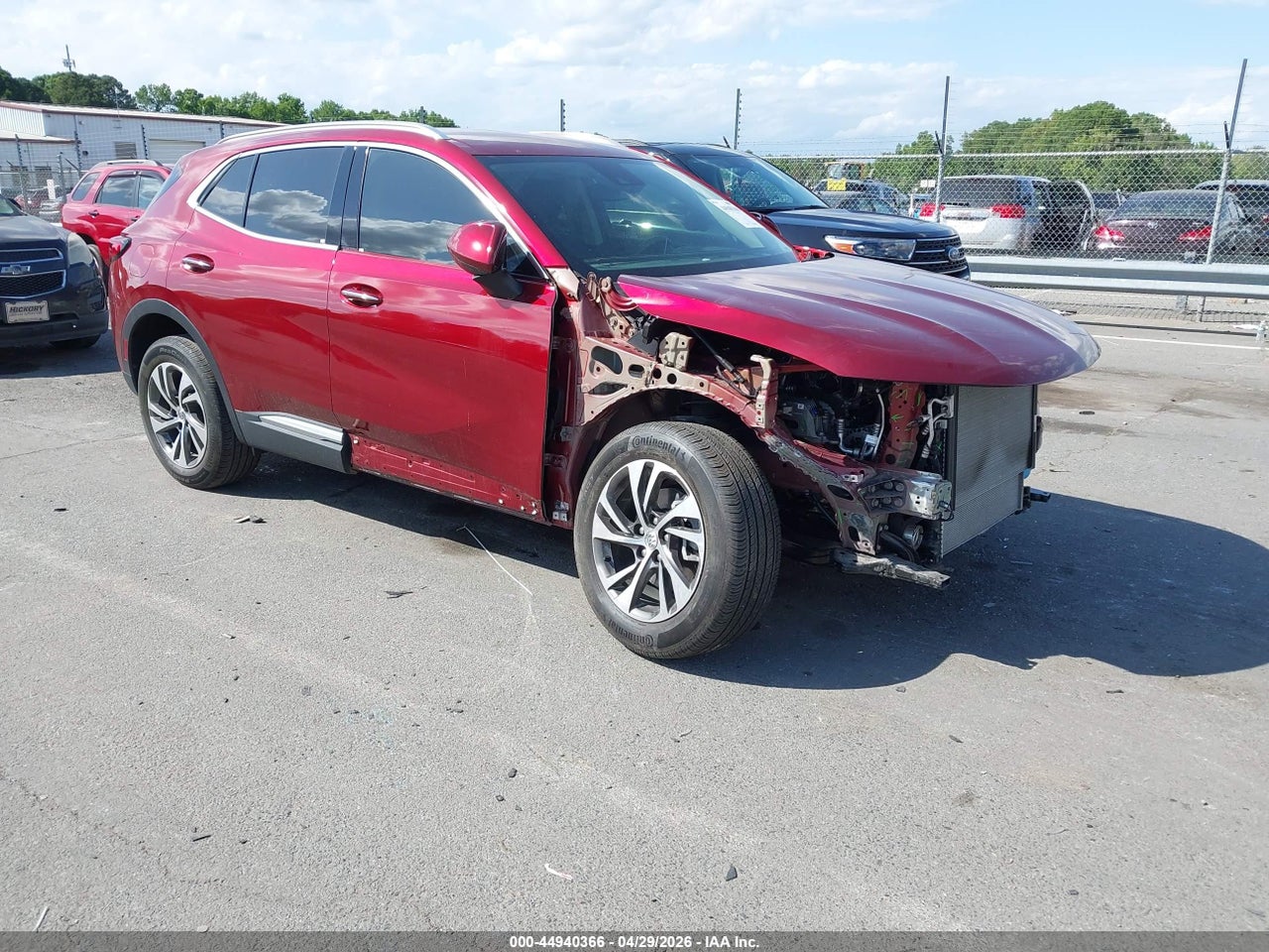 LRBFZNR41PD****** · 2023 BUICK ENVISION ESSENCE FWD