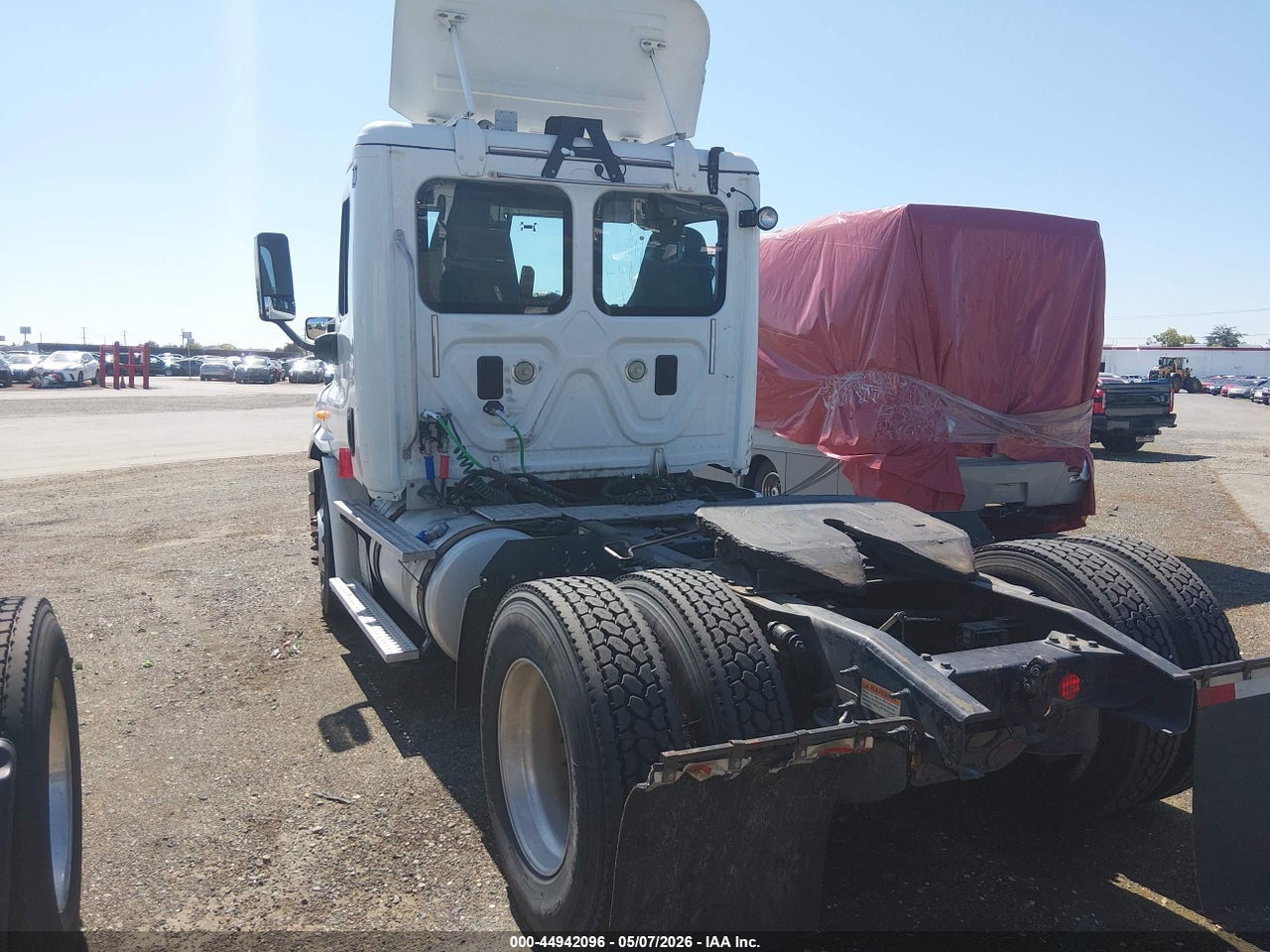 2014 FREIGHTLINER CASCADIA 113 · 3/4