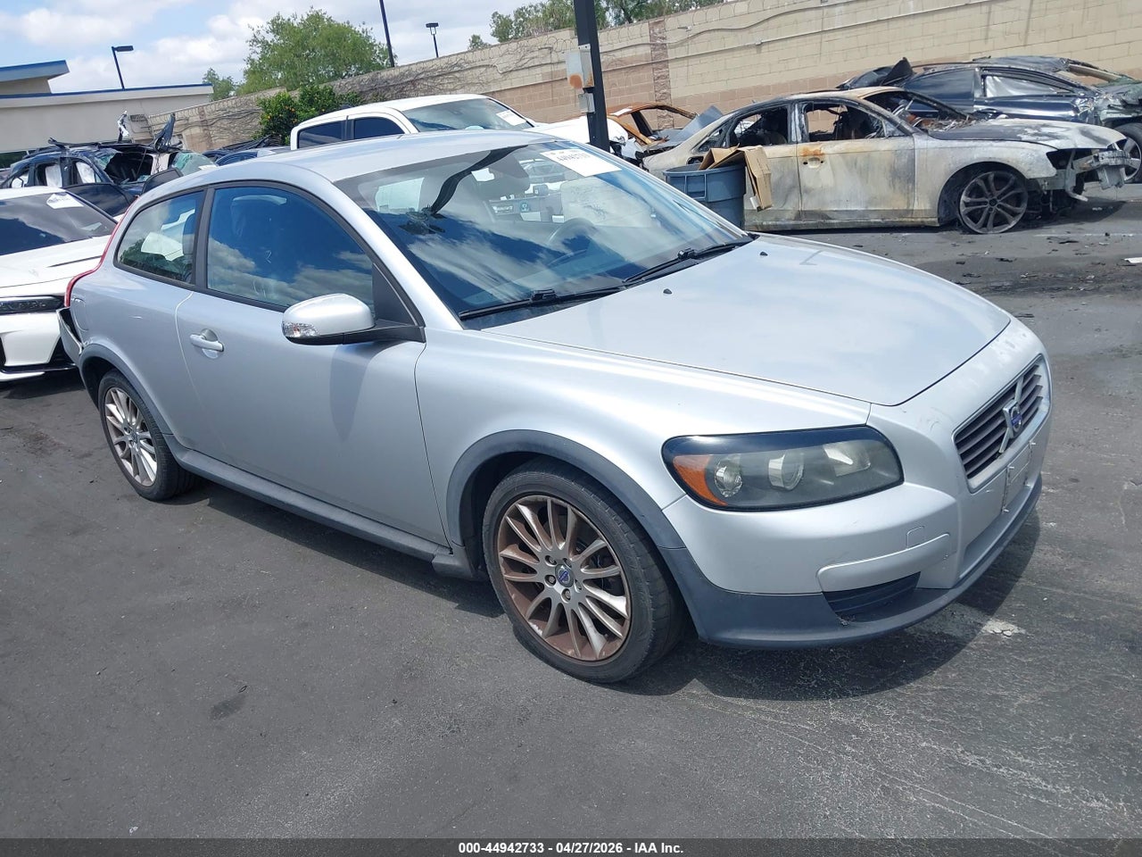 YV1672MK7A2****** · 2010 VOLVO C30 T5/T5 R-DESIGN