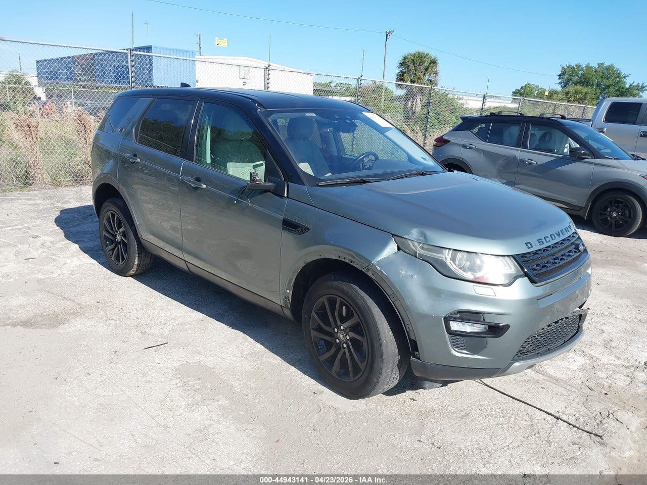 SALCP2RXXJH****** · 2018 LAND ROVER DISCOVERY SPORT SE