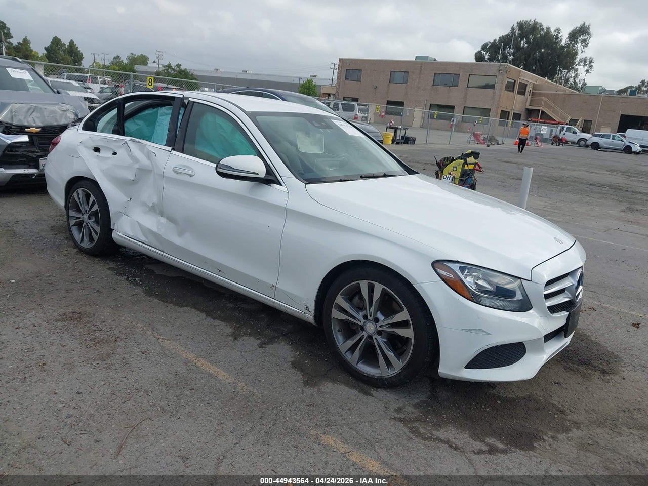 55SWF4JB9HU****** · 2017 MERCEDES-BENZ C 300