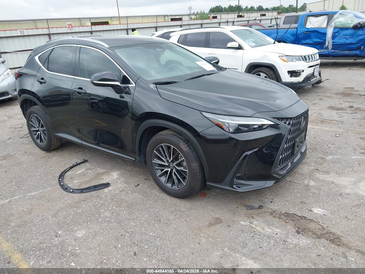 2T2GDCAZ3SC****** · 2025 LEXUS NX 250 PREMIUM