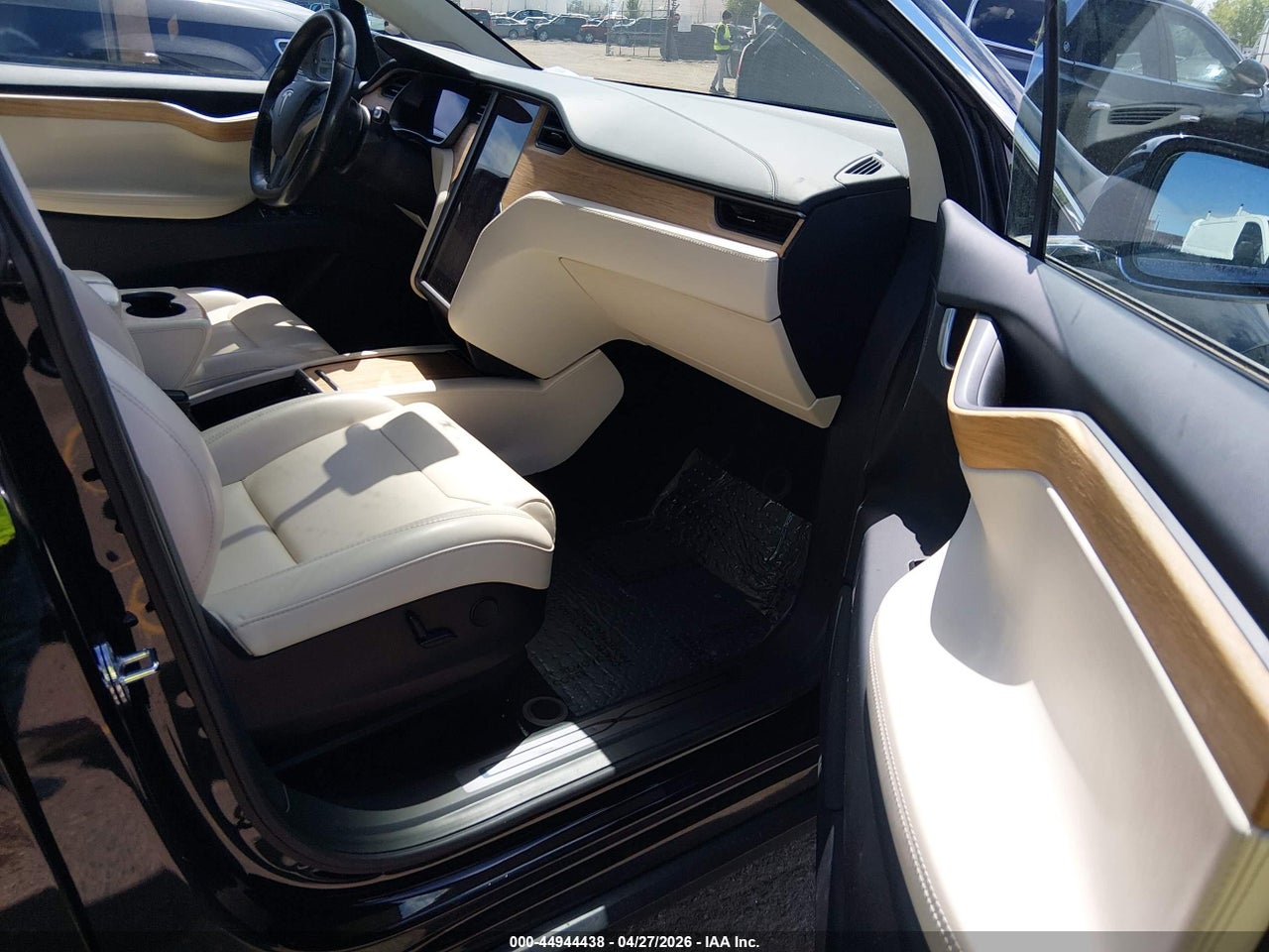 2018 TESLA MODEL X 100D/75D/P100D · 5/11