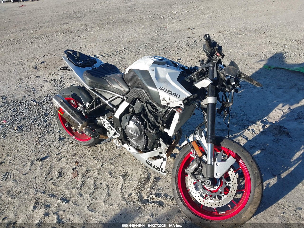 JS1EM13B7R7****** · 2024 SUZUKI GSX800 F