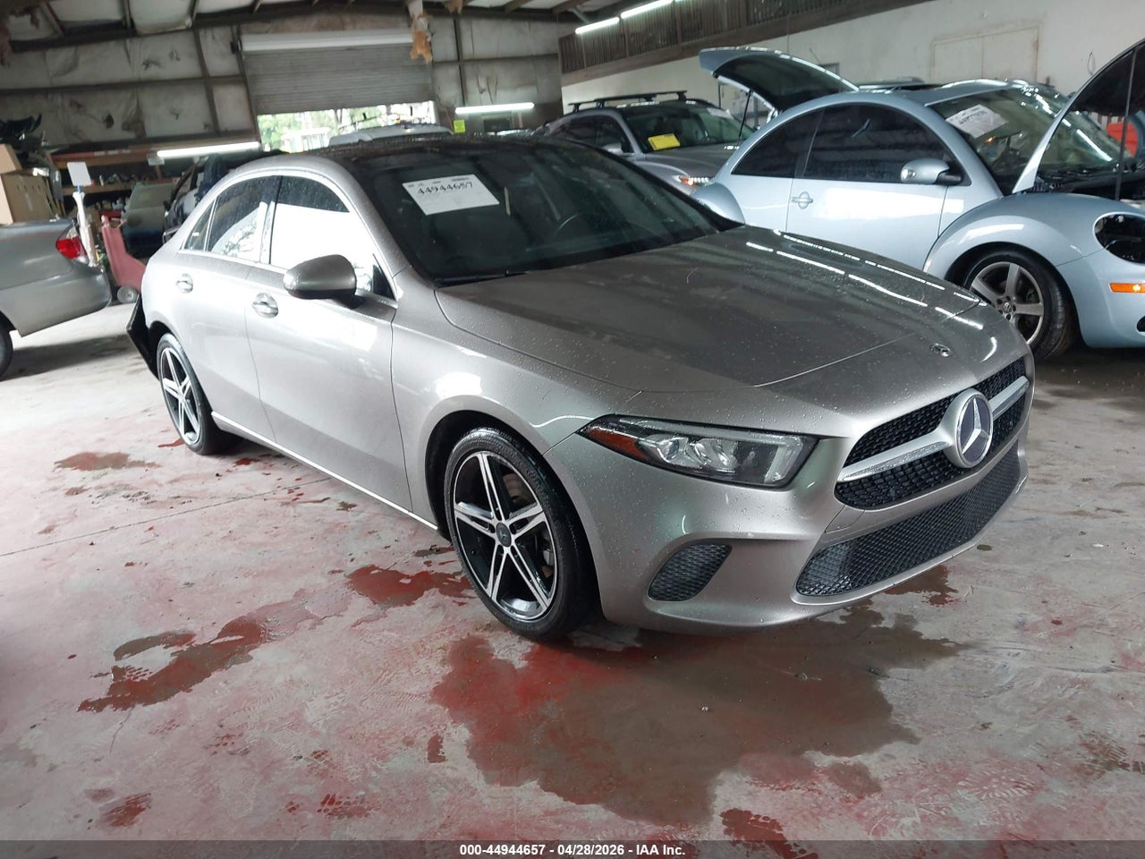 W1K3G4EB1LJ****** · 2020 MERCEDES-BENZ A 220