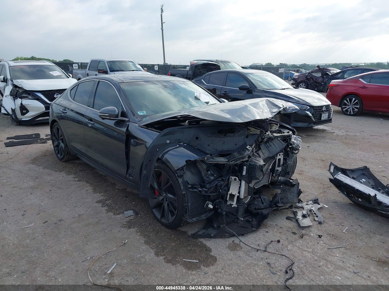 KMTG54TE7NU****** · 2022 GENESIS G70 3.3T RWD
