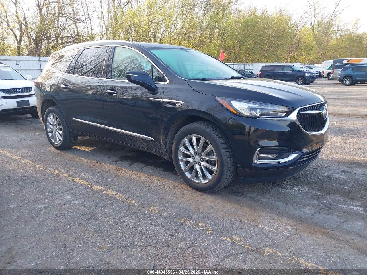 5GAEVAKW7KJ****** · 2019 BUICK ENCLAVE AWD ESSENCE