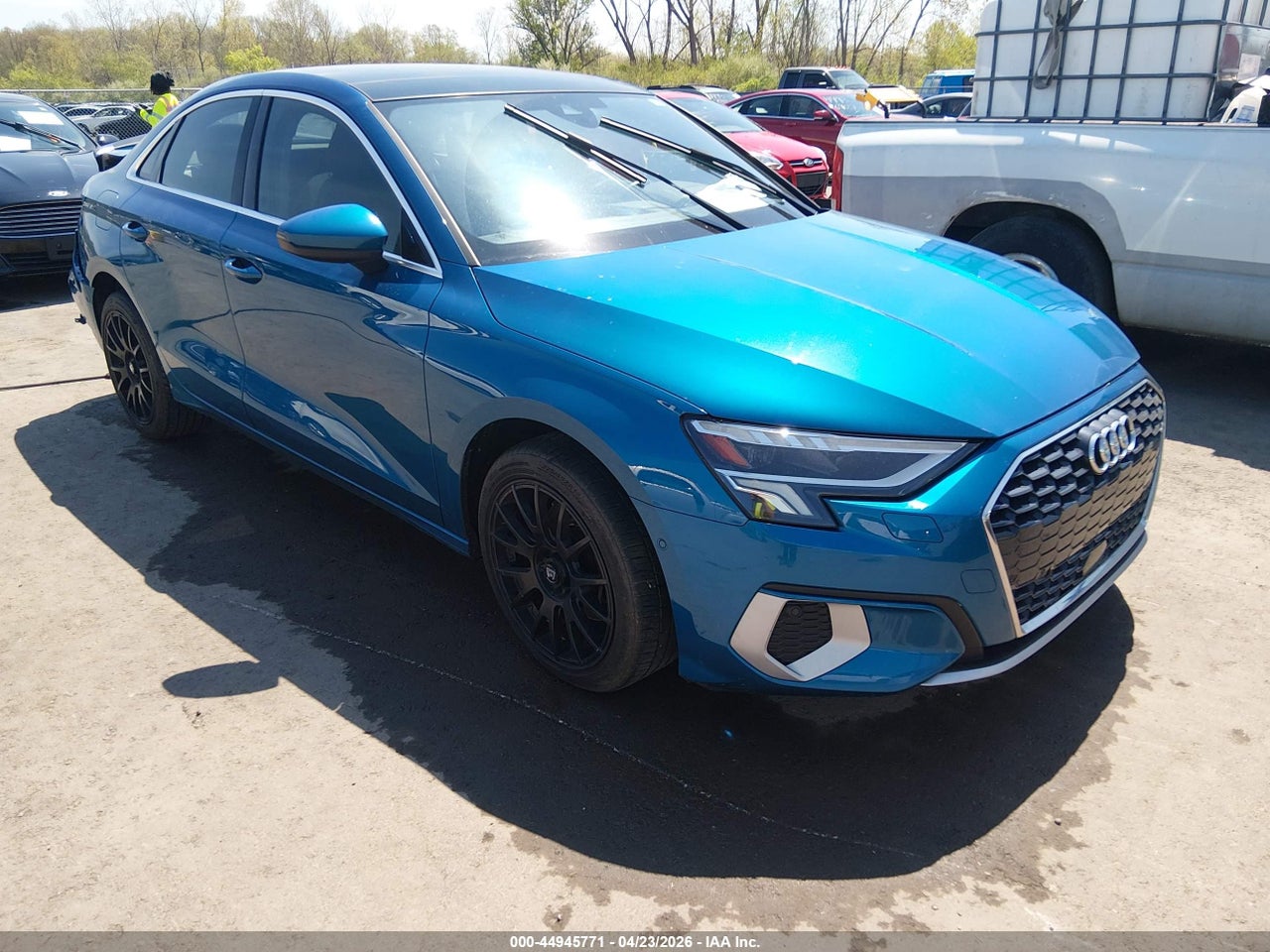 WAUAUDGY1PA****** · 2023 AUDI A3 PREMIUM 40 TFSI FRONT-WHEEL DRIVE S TRONIC