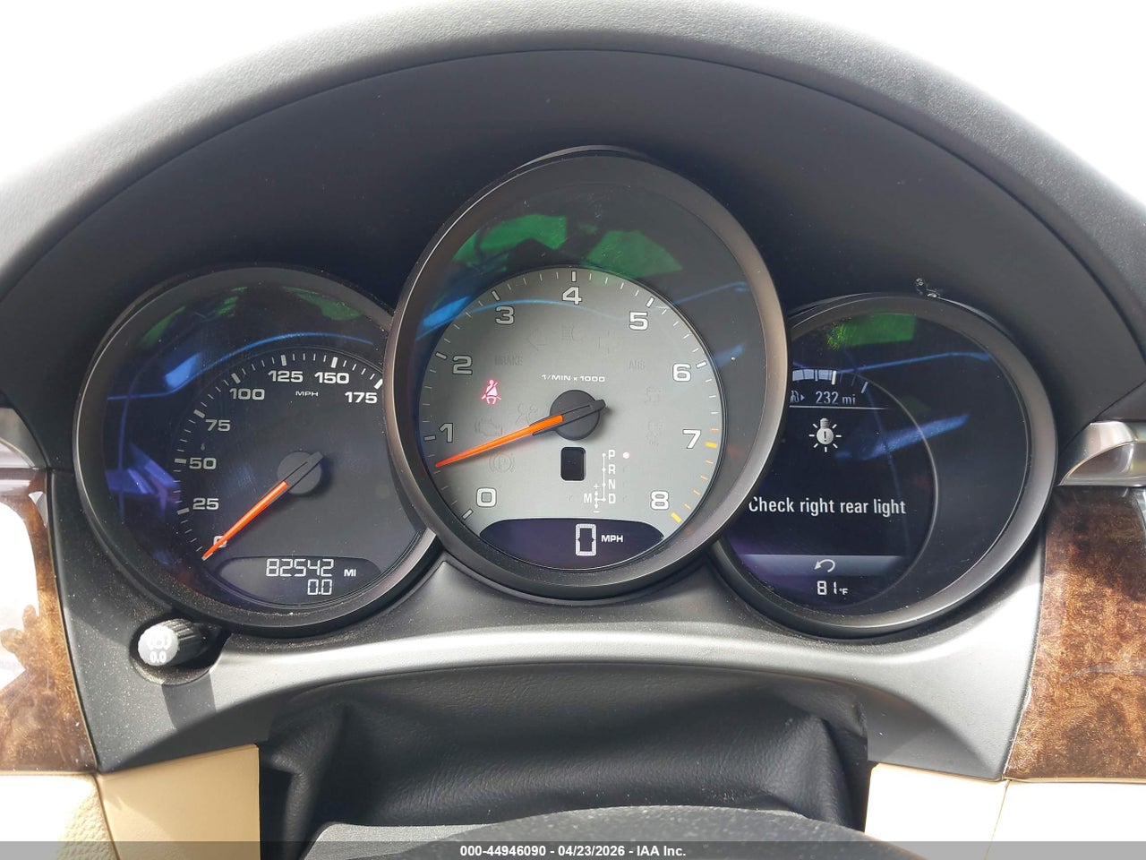 WP1AB2A5XHL****** · 2017 PORSCHE MACAN S · 7/11