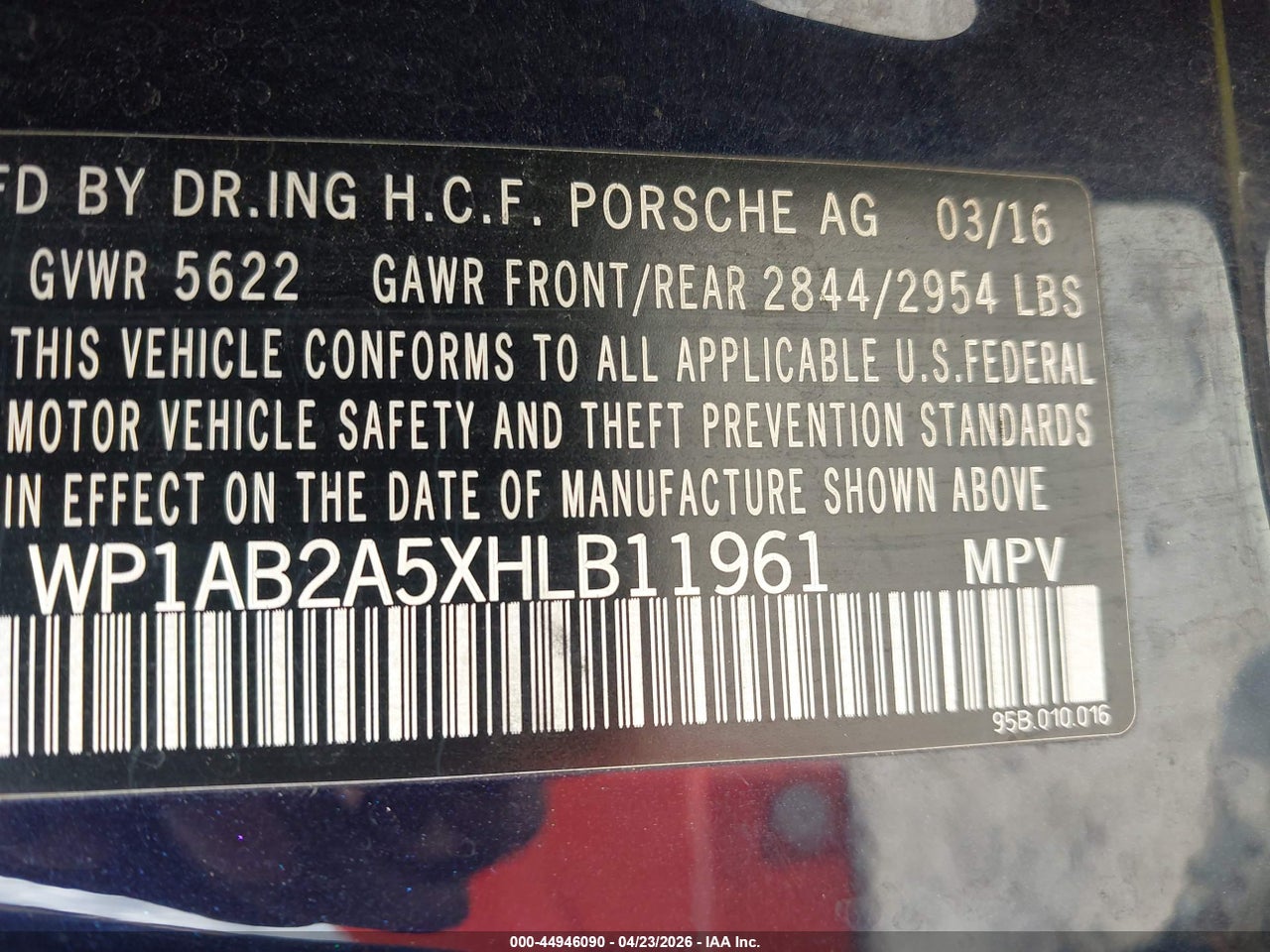WP1AB2A5XHL****** · 2017 PORSCHE MACAN S · 9/11