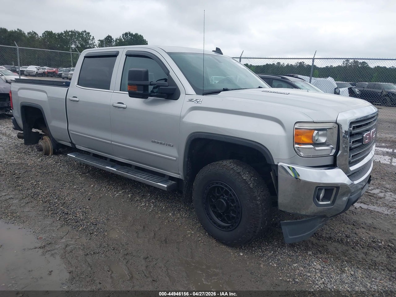 1GT12YE8XFF****** · 2015 GMC SIERRA 2500HD SLE