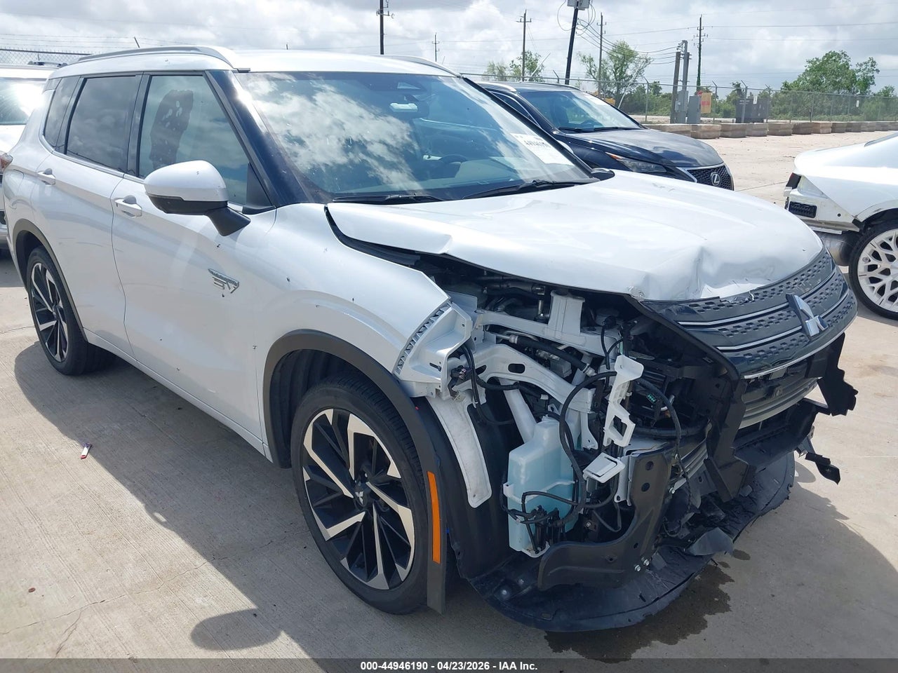 JA4T5WA97RZ****** · 2024 MITSUBISHI OUTLANDER PHEV SEL S-AWC