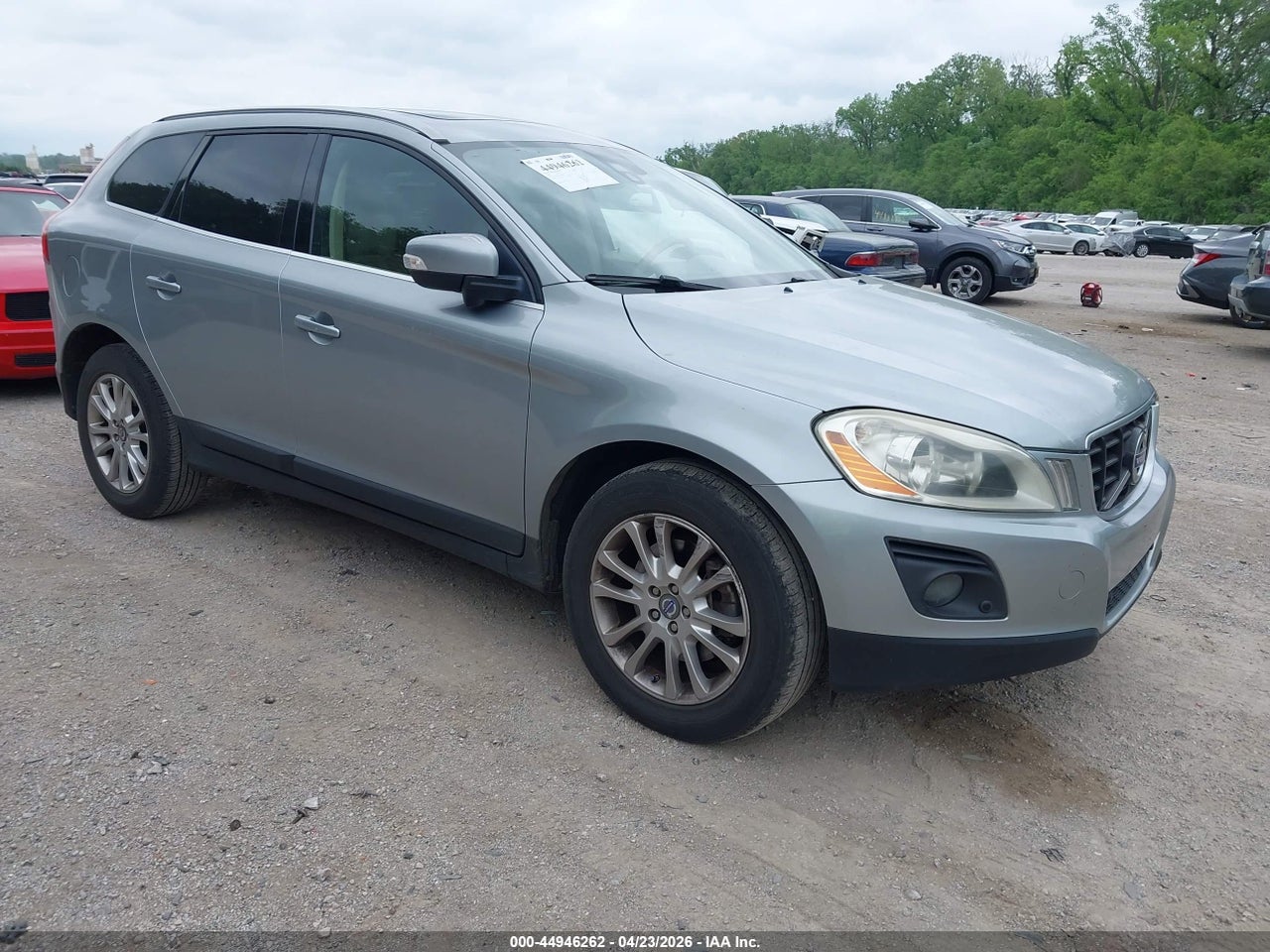 YV4992DZ2A2****** · 2010 VOLVO XC60 T6/T6 R-DESIGN