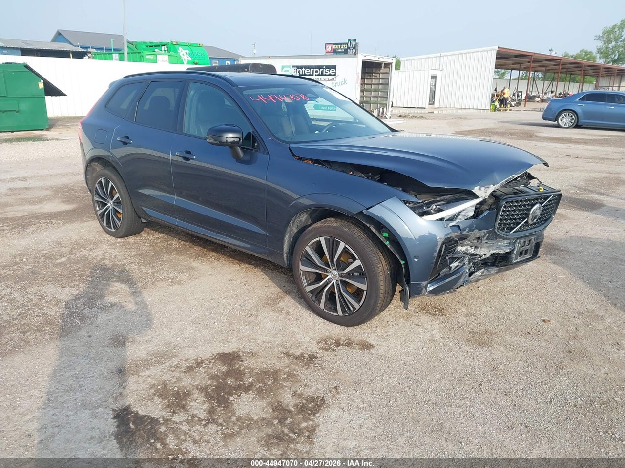 YV4L12RL1R1****** · 2024 VOLVO XC60 B5 PLUS DARK THEME