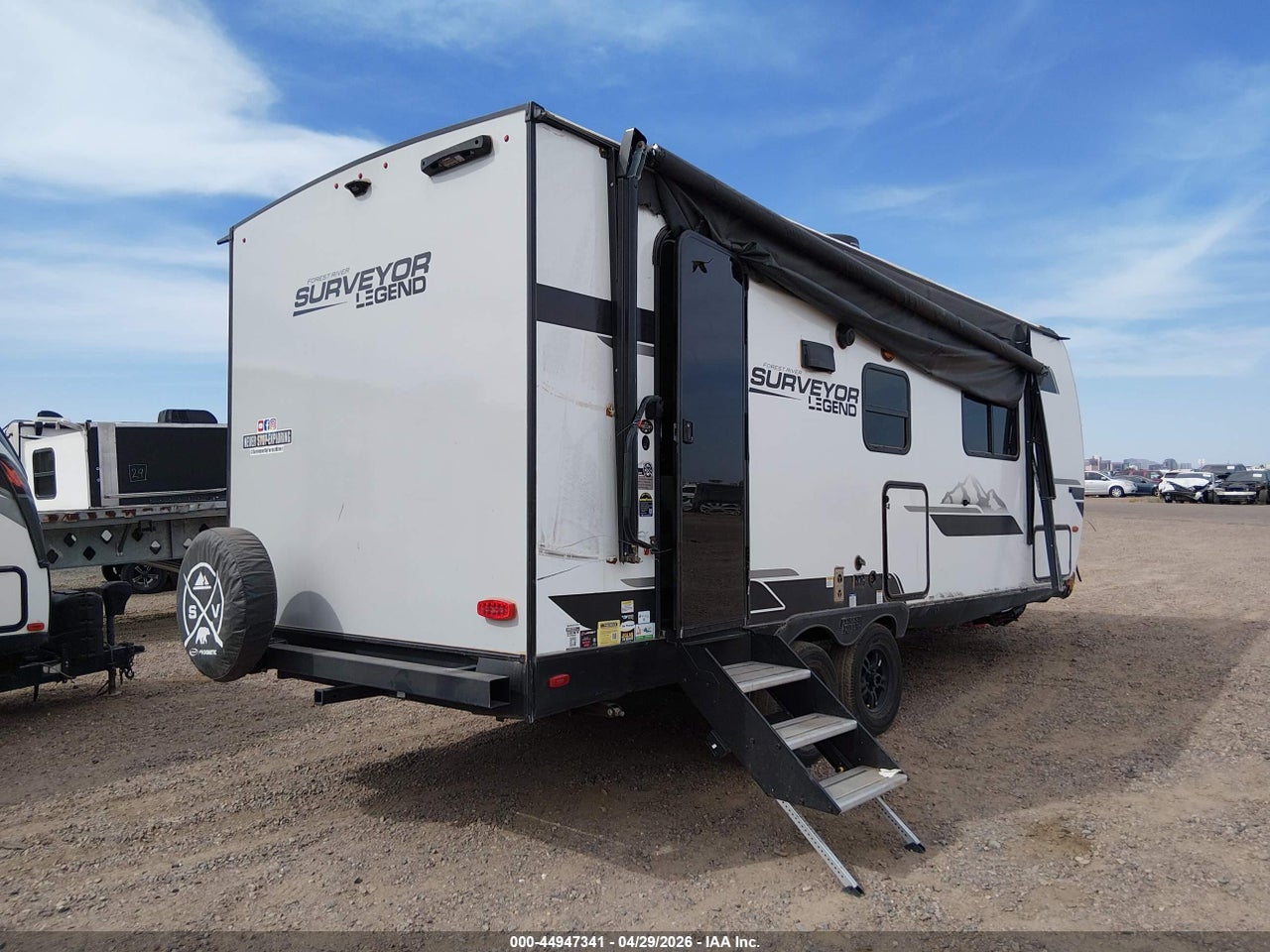 2024 FOREST RIVER SURVEYOR · 4/11