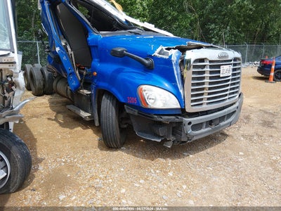 2020 FREIGHTLINER CASCADIA 125