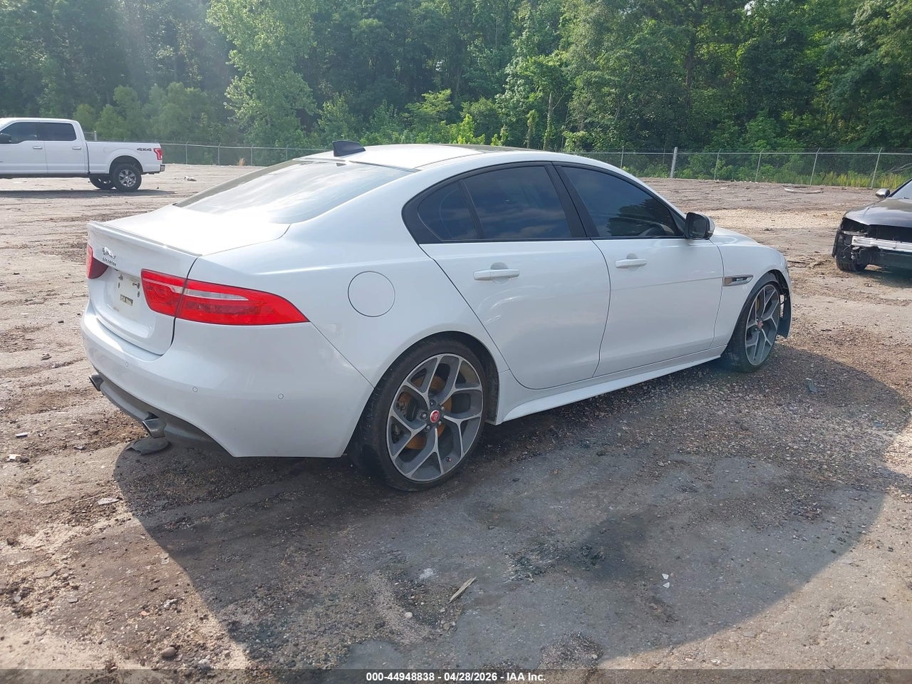 2017 JAGUAR XE · 4/11