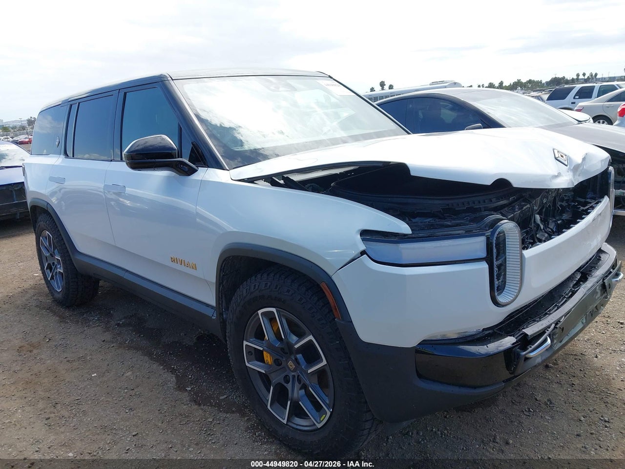 7PDSGABAXPN****** · 2023 RIVIAN R1S ADVENTURE