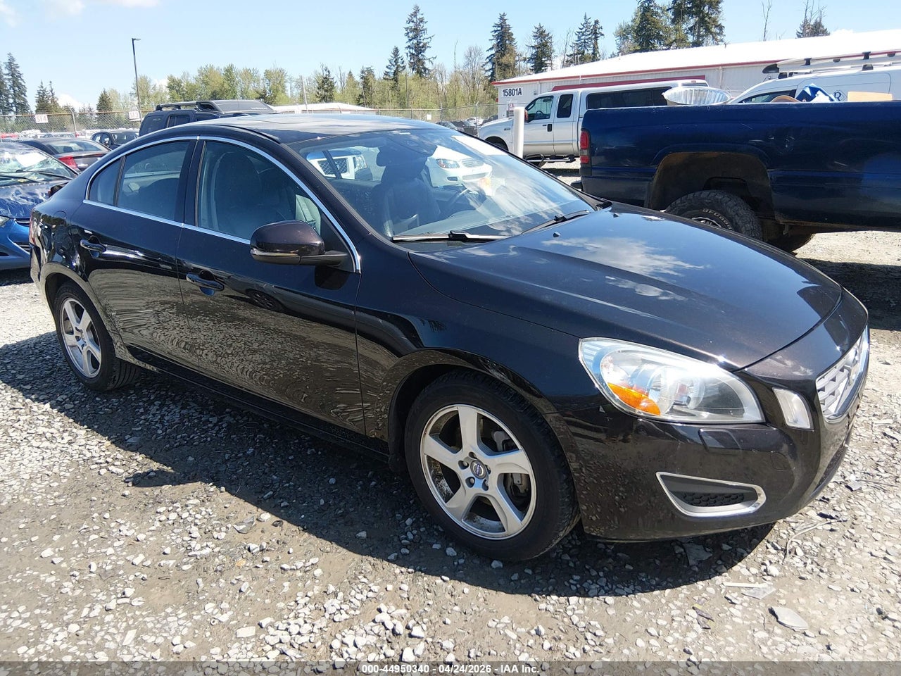 YV1612FS7D2****** · 2013 VOLVO S60 T5/T5 PLATINUM/T5 PREMIER/T5 PREMIER PLUS