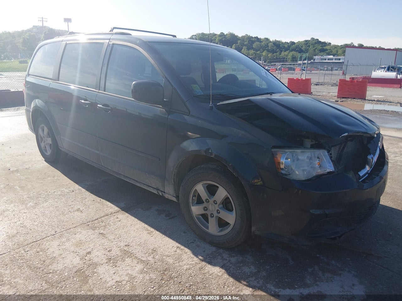 2C4RDGCG8DR****** · 2013 DODGE GRAND CARAVAN SXT