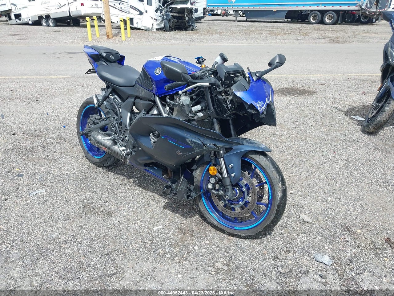 JYARM38E9PA****** · 2023 YAMAHA YZFR7