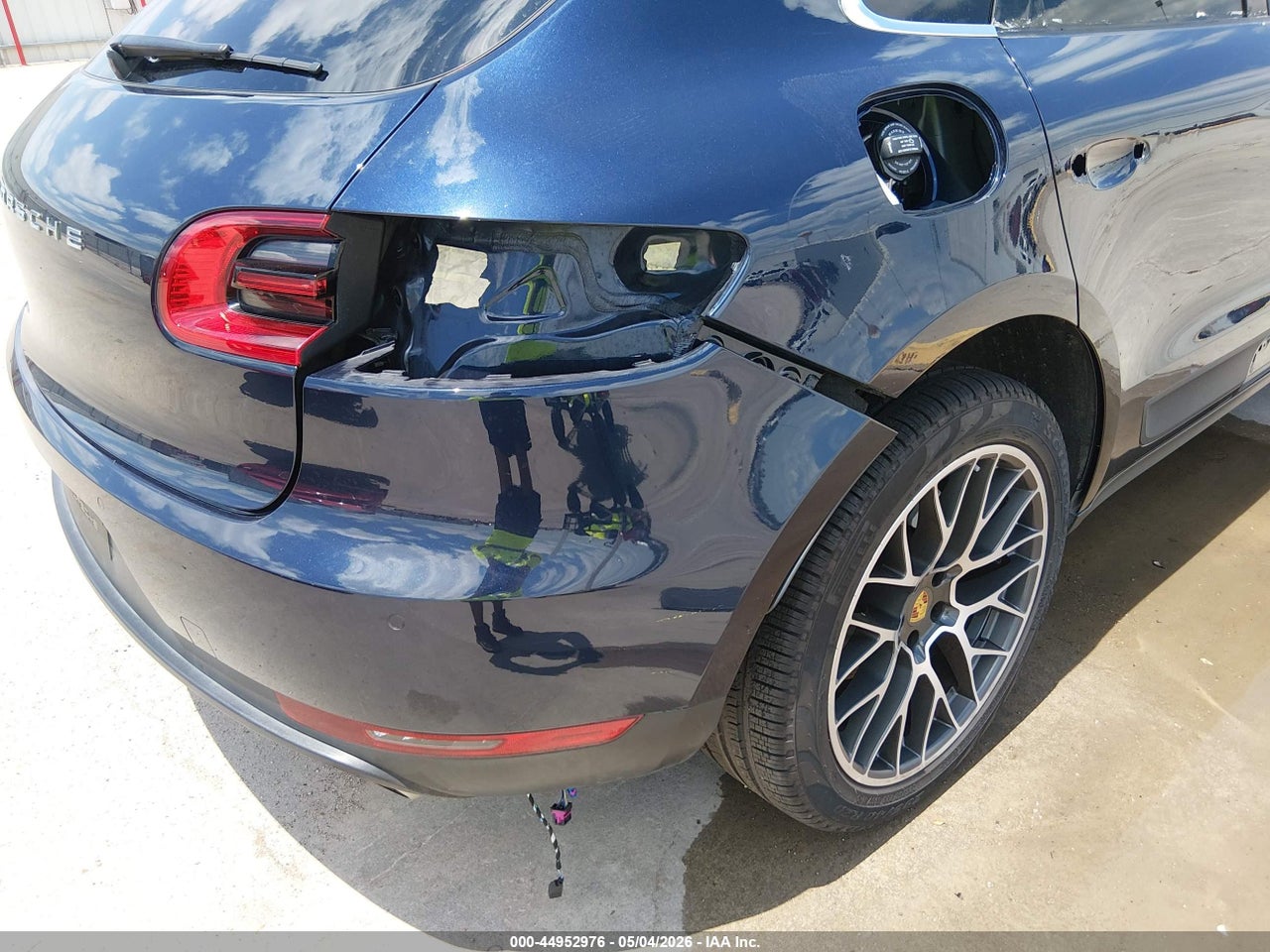 2017 PORSCHE MACAN S · 6/11