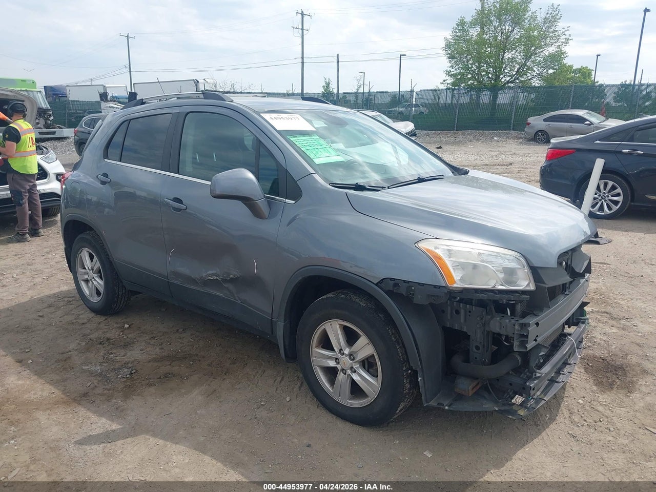 KL7CJRSB2FB****** · 2015 CHEVROLET TRAX LT