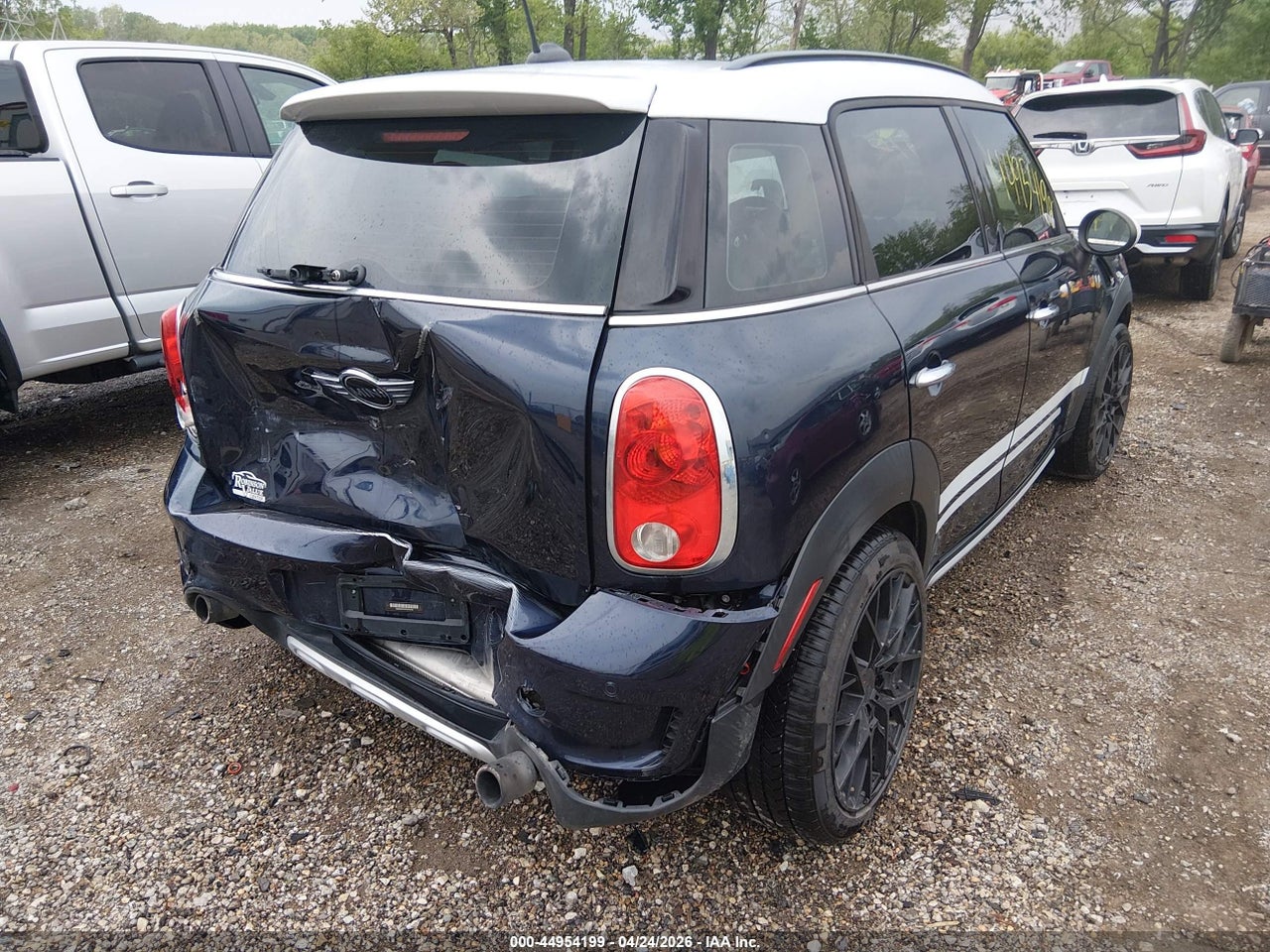 2015 MINI COUNTRYMAN COOPER S · 4/11