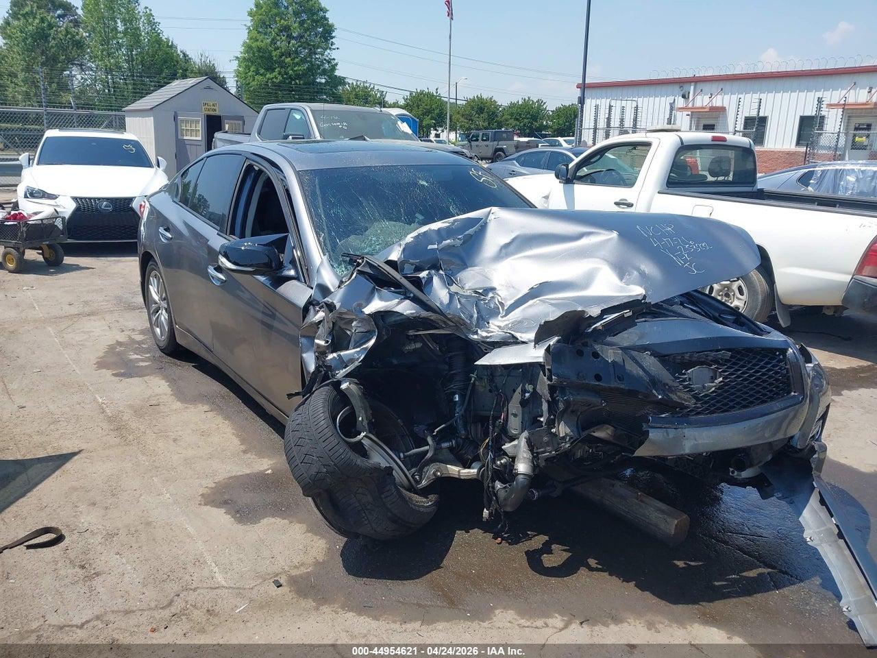 JN1CV7AR9GM****** · 2016 INFINITI Q50 2.0T PREMIUM