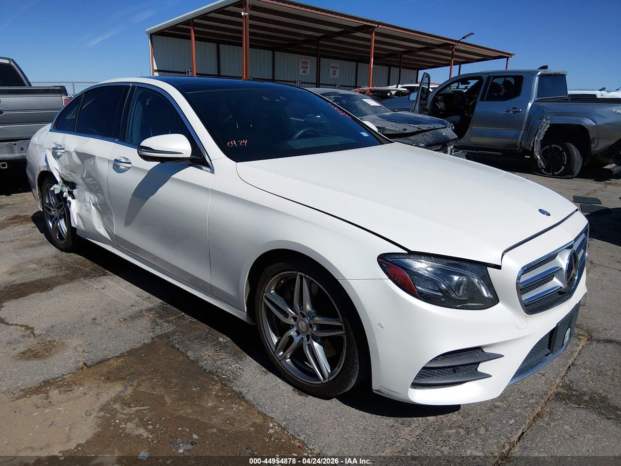 WDDZF4JB3HA****** · 2017 MERCEDES-BENZ E 300