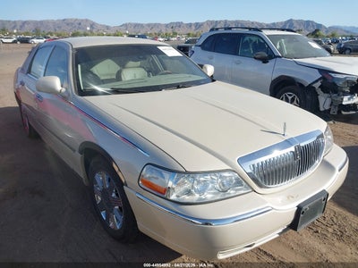 2003 LINCOLN TOWN CAR CARTIER