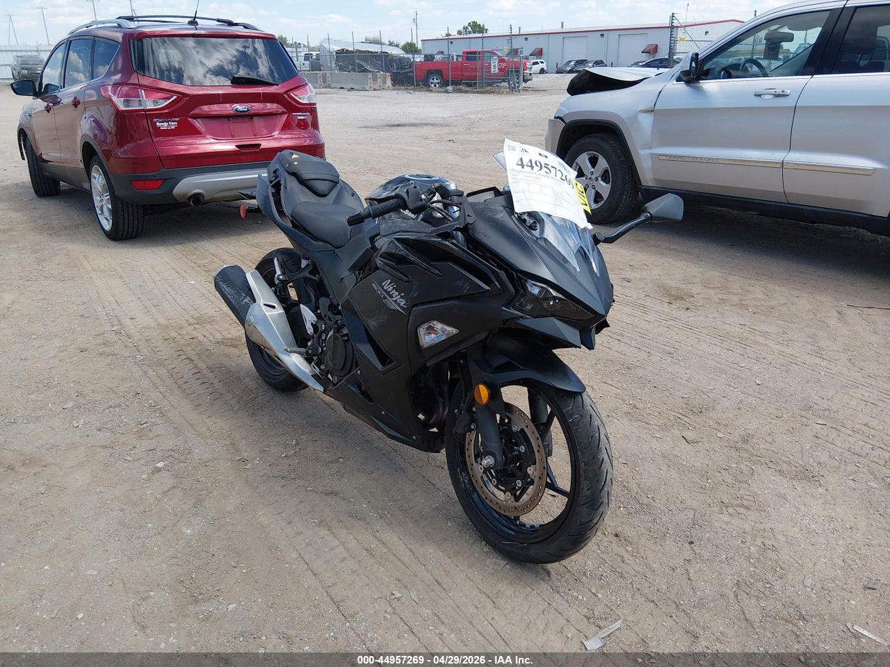 ML5EXGH16TD****** · 2026 KAWASAKI EX500 H