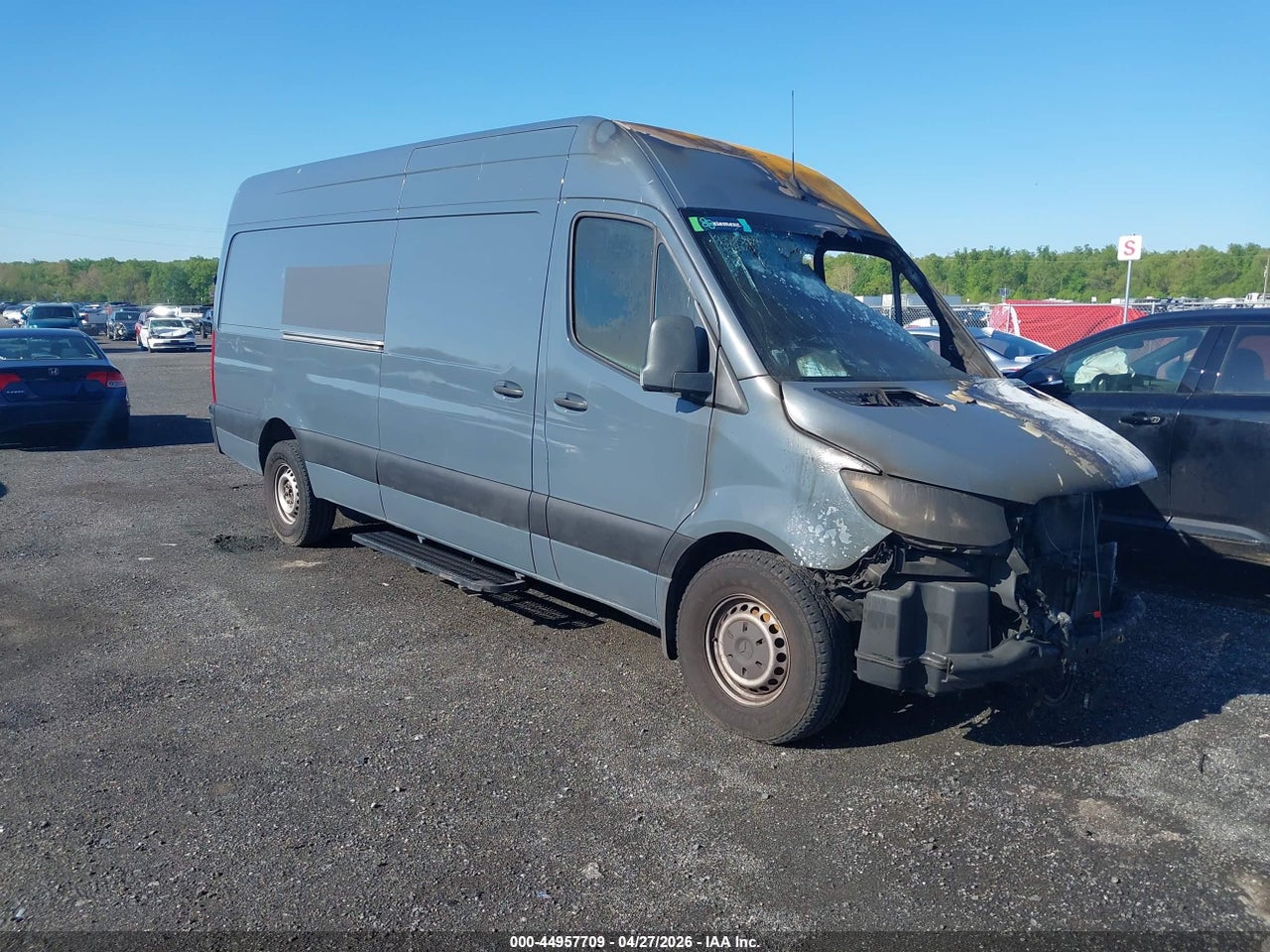 WD4PF1CD8KP****** · 2019 MERCEDES-BENZ SPRINTER 2500 HIGH ROOF V6