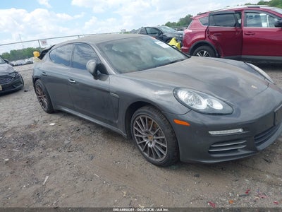 WP0AA2A74FL****** · 2015 PORSCHE PANAMERA 4