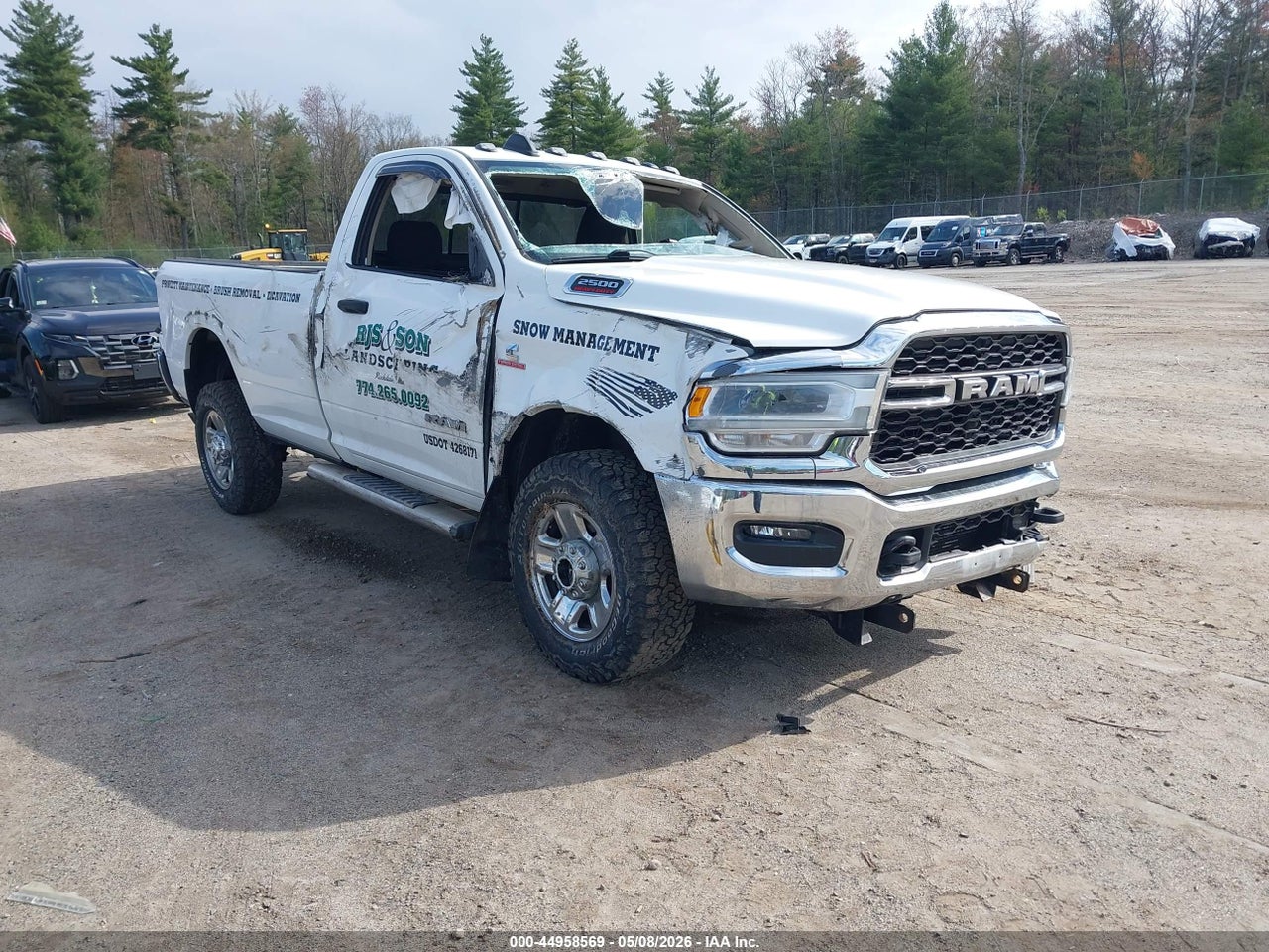 3C6MR5AL9KG****** · 2019 RAM 2500 TRADESMAN  4X4 8' BOX