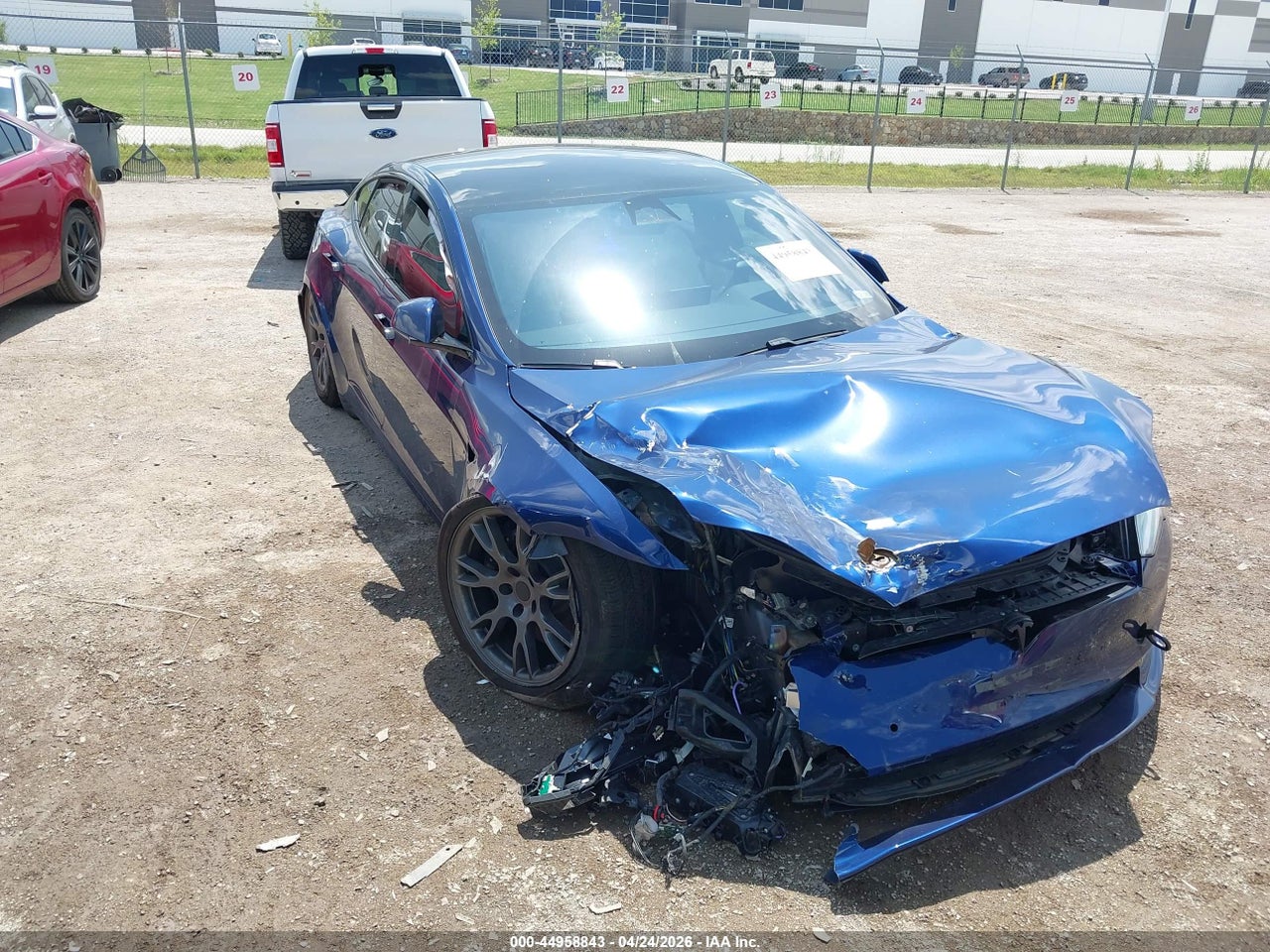 5YJSA1E52NF****** · 2022 TESLA MODEL S DUAL MOTOR ALL-WHEEL DRIVE
