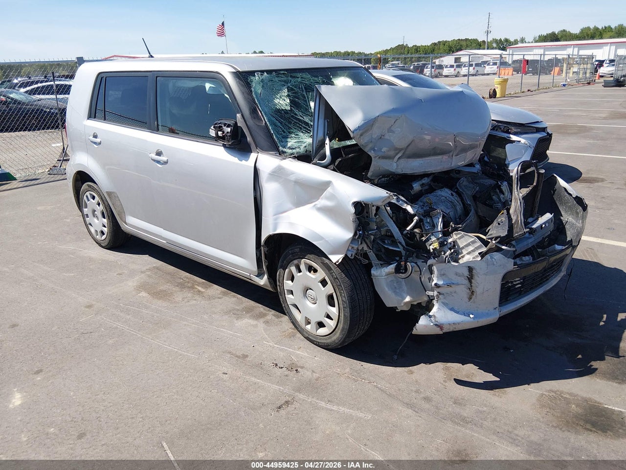 JTLZE4FE5FJ****** · 2015 SCION XB