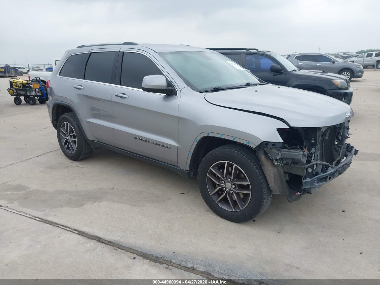 1C4RJEAG4JC****** · 2018 JEEP GRAND CHEROKEE LAREDO E 4X2