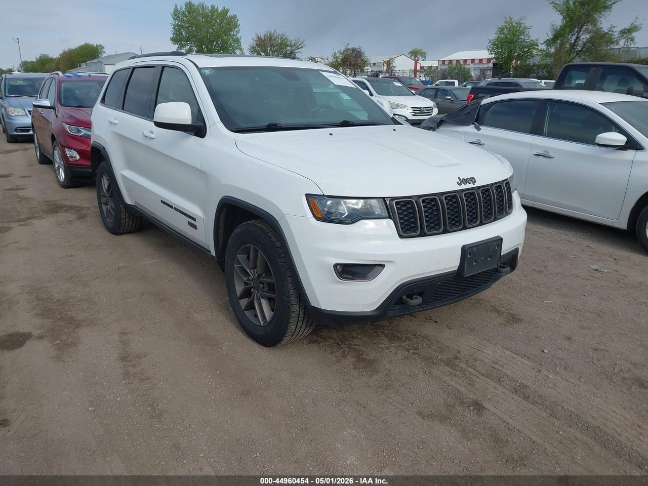 1C4RJFAG1GC****** · 2016 JEEP GRAND CHEROKEE 75TH ANNIVERSARY