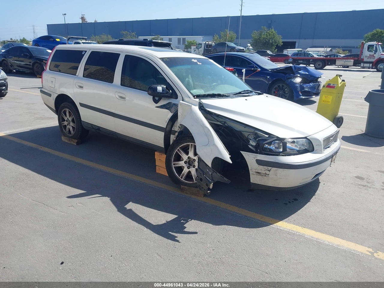 2002 VOLVO V70 2.4