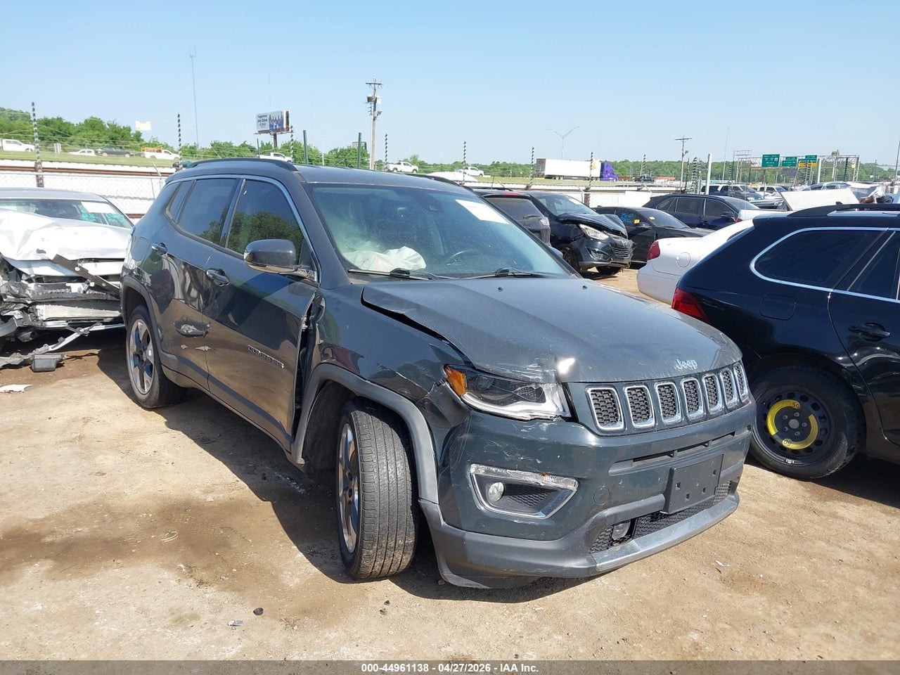 3C4NJCCB7JT****** · 2018 JEEP COMPASS LIMITED FWD