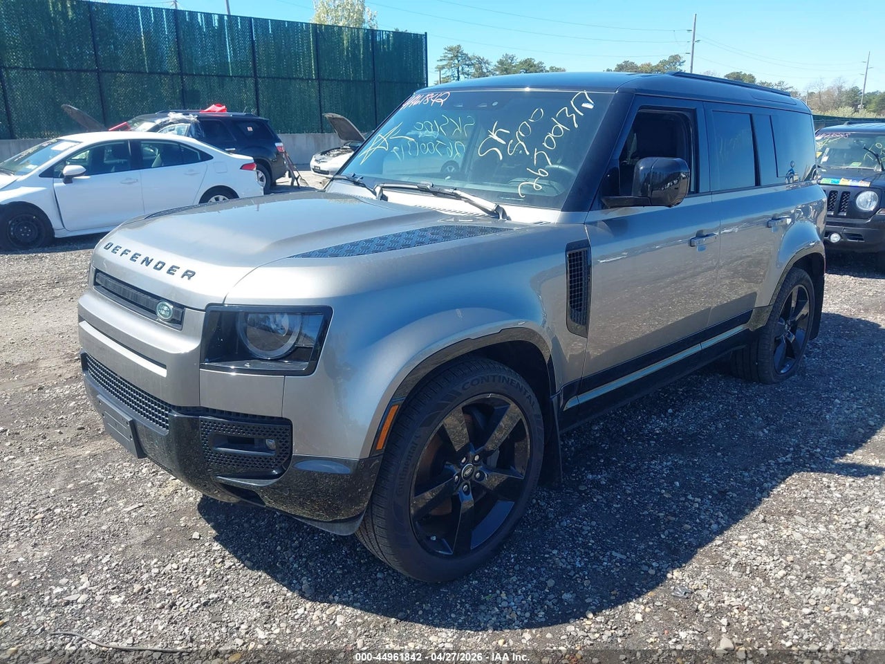 2024 LAND ROVER DEFENDER 110 P400 X-DYNAMIC SE · 2/10