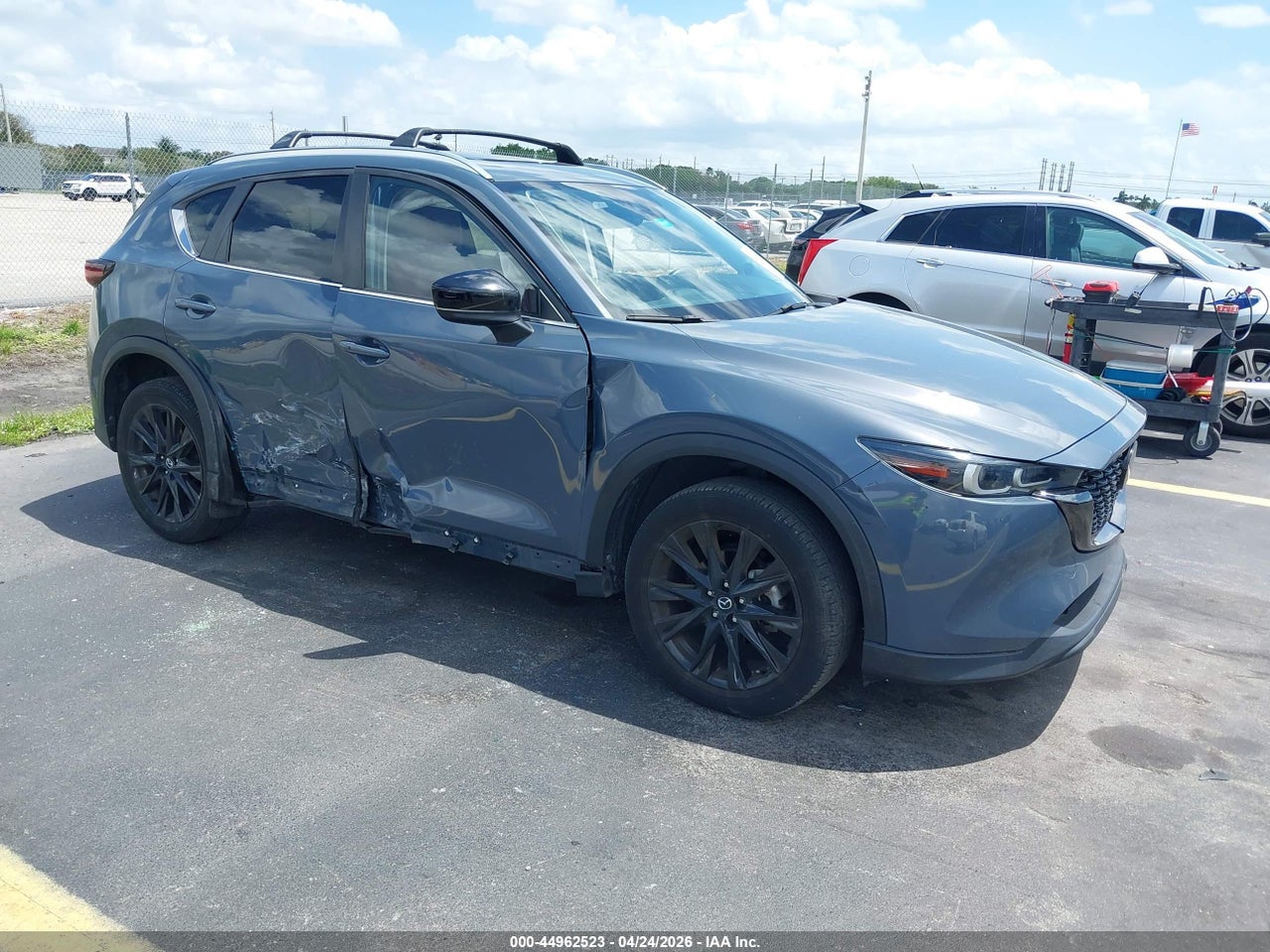 JM3KFBCM2P0****** · 2023 MAZDA CX-5 2.5 S CARBON EDITION