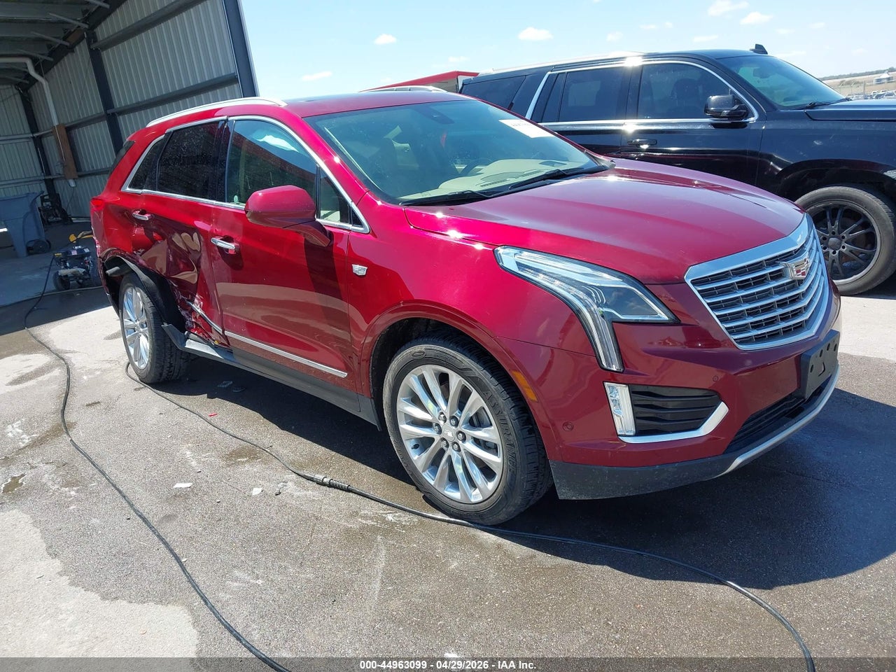 1GYKNFRSXHZ****** · 2017 CADILLAC XT5 PLATINUM