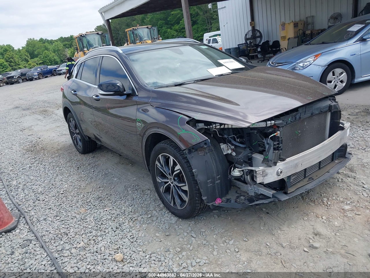 SJKCH5CR2KA****** · 2019 INFINITI QX30 LUXE