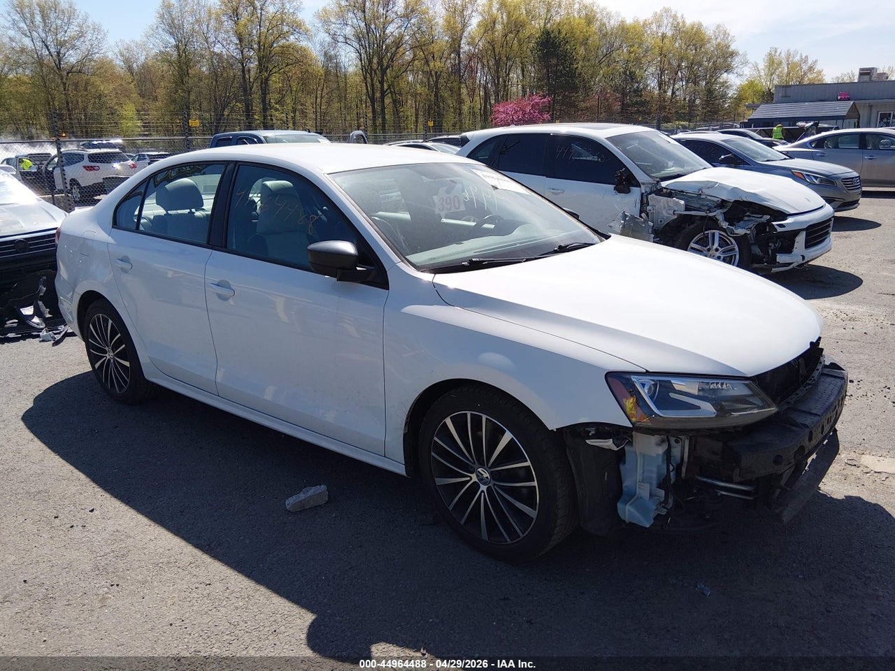 3VWD17AJ8GM****** · 2016 VOLKSWAGEN JETTA 1.8T SPORT