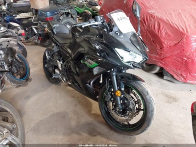 2025 KAWASAKI EX650 R