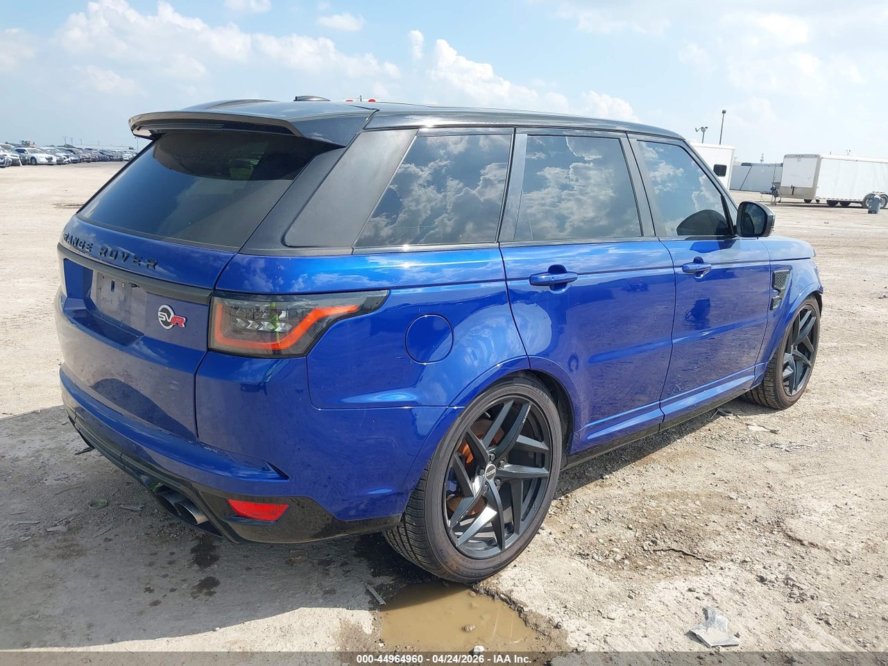 2016 LAND ROVER RANGE ROVER SPORT 5.0L V8 SUPERCHARGED SVR · 4/11