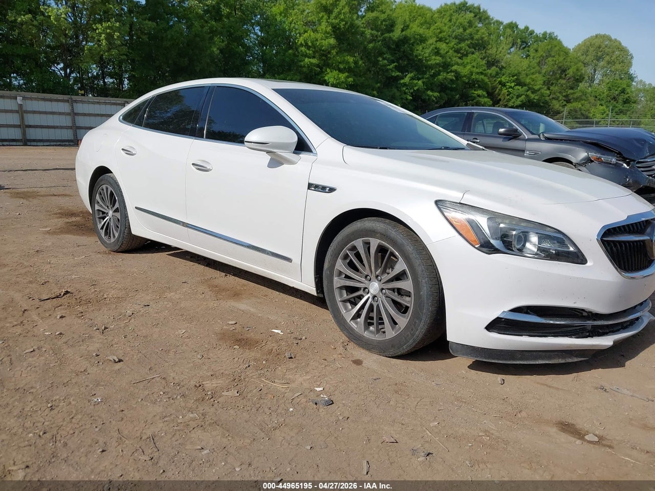 1G4ZR5SS2JU****** · 2018 BUICK LACROSSE PREMIUM
