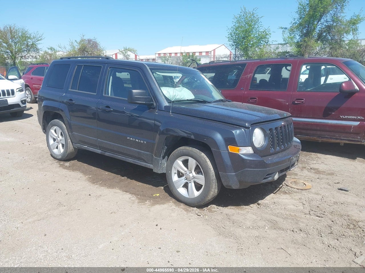 1C4NJPFA3ED****** · 2014 JEEP PATRIOT LATITUDE